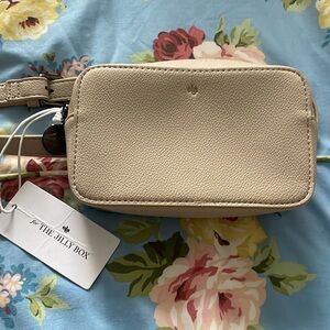 Ella crossbody bag x The Jilly box